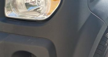 Comment enlever une rayure sur le plastique d’une voiture (Pare-choc) ?